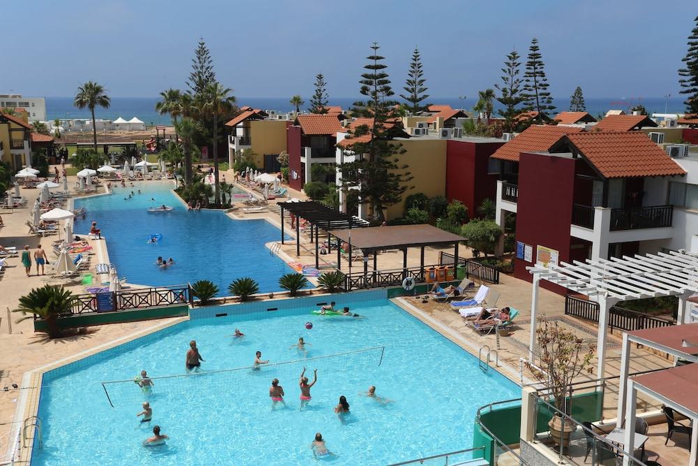 Atlantica Panthea Resort Aya Napa Dış mekan fotoğraf