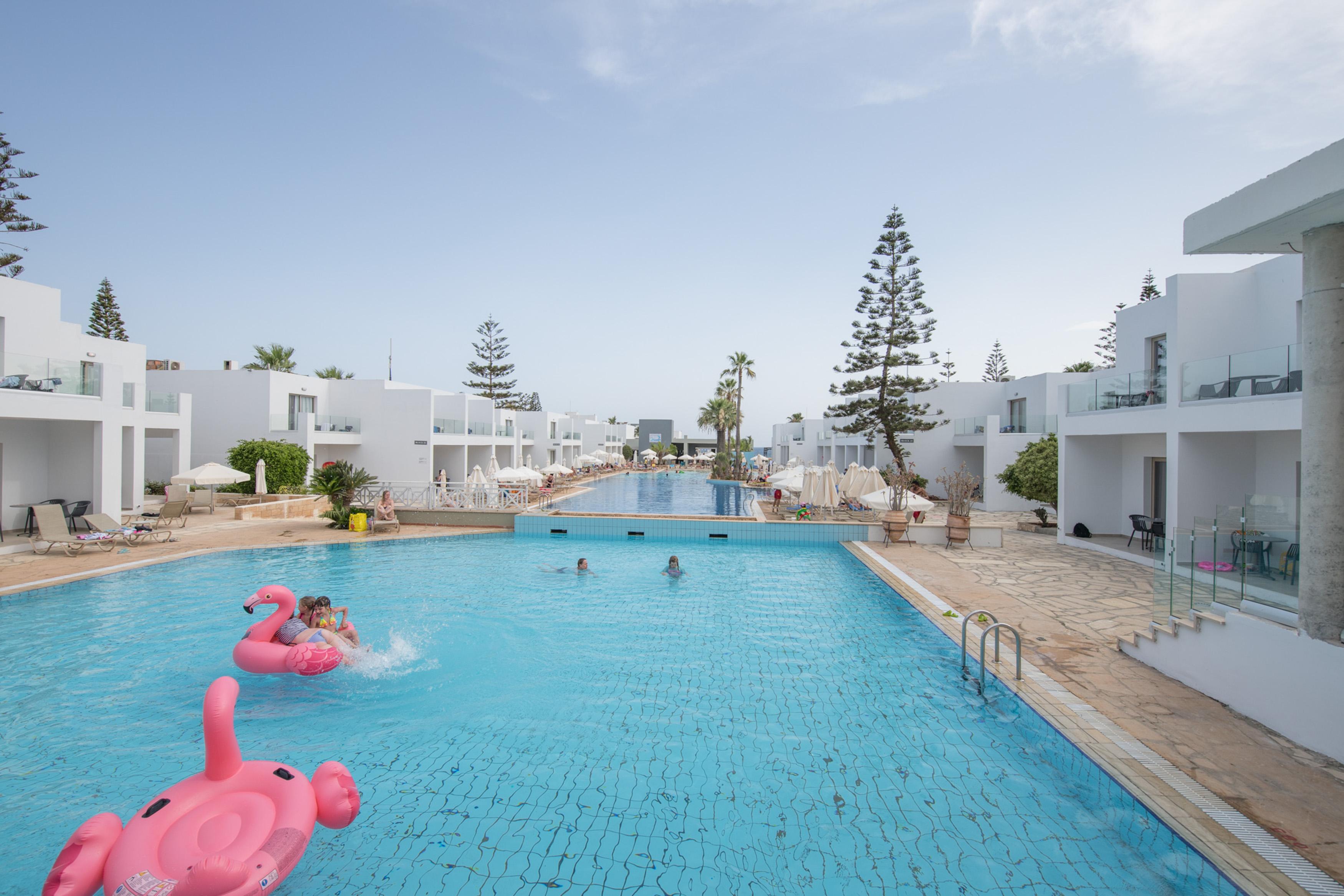 Atlantica Panthea Resort Aya Napa Dış mekan fotoğraf