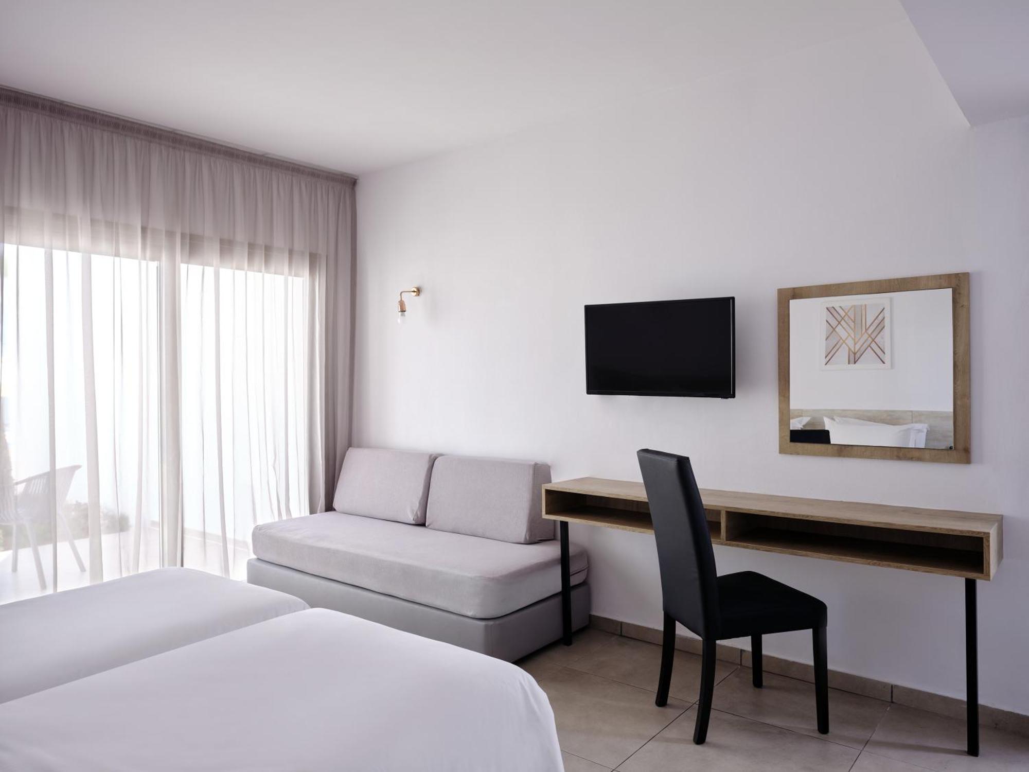 Atlantica Panthea Resort Aya Napa Dış mekan fotoğraf