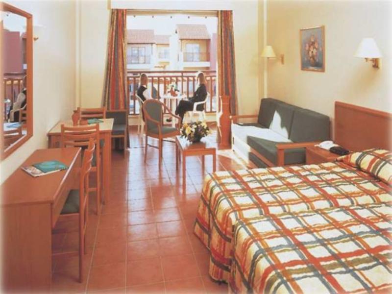 Atlantica Panthea Resort Aya Napa Dış mekan fotoğraf