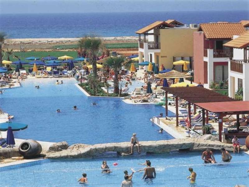Atlantica Panthea Resort Aya Napa Dış mekan fotoğraf