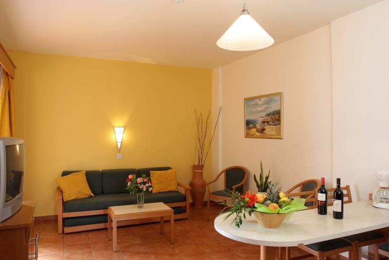 Atlantica Panthea Resort Aya Napa Dış mekan fotoğraf